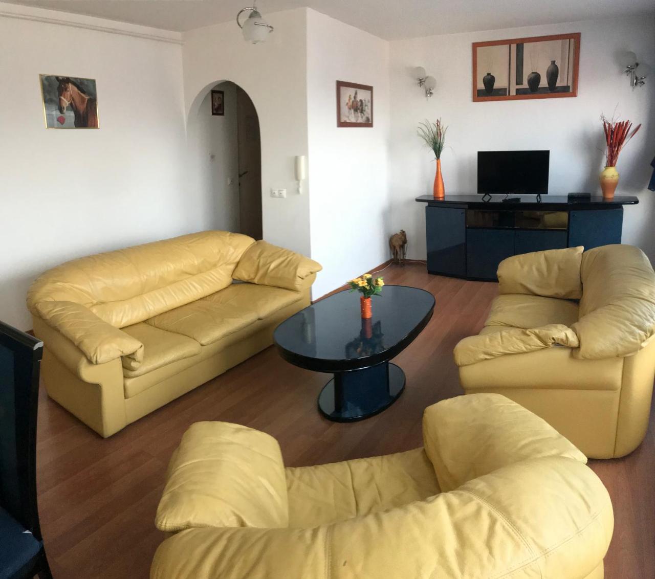 Lotusz Apartments In Nyiregyhaza Exterior foto