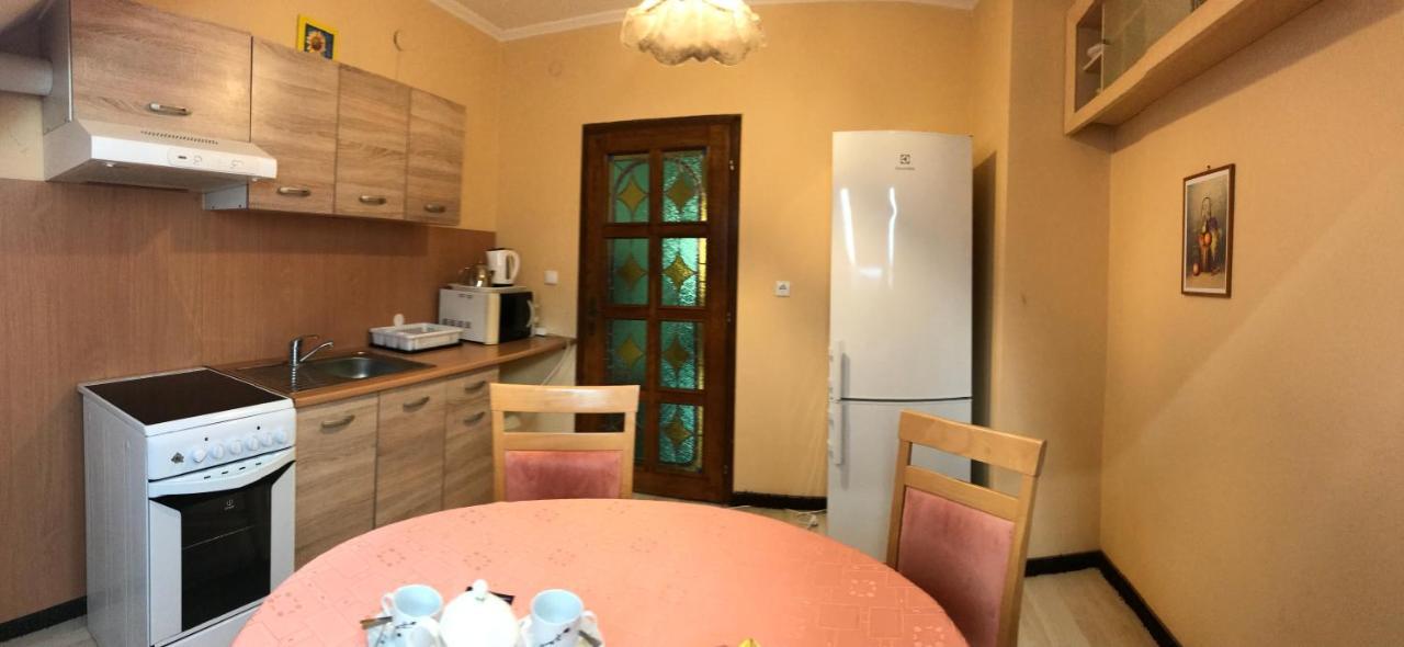 Lotusz Apartments In Nyiregyhaza Exterior foto